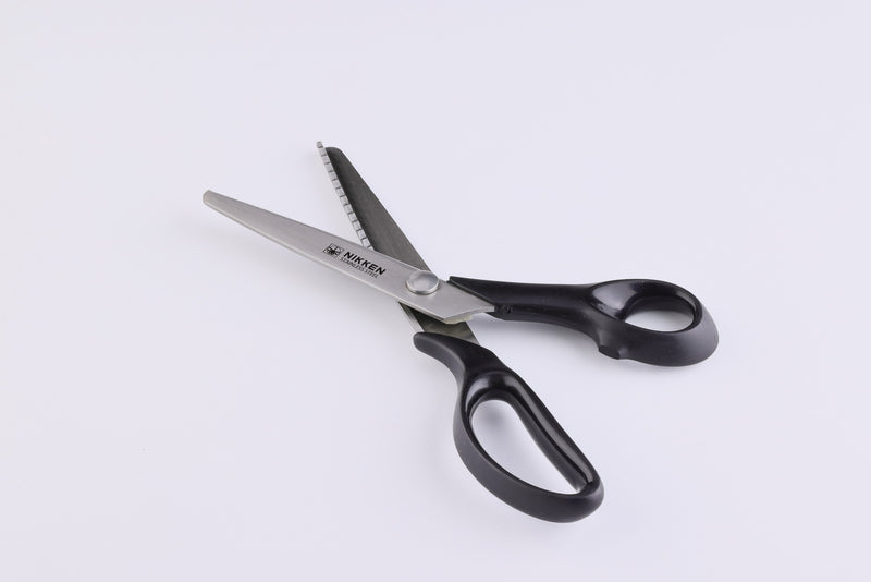 Nikken Pinking Shears | 215 mm | FC-2400C | Zigzag Fabric Cutting