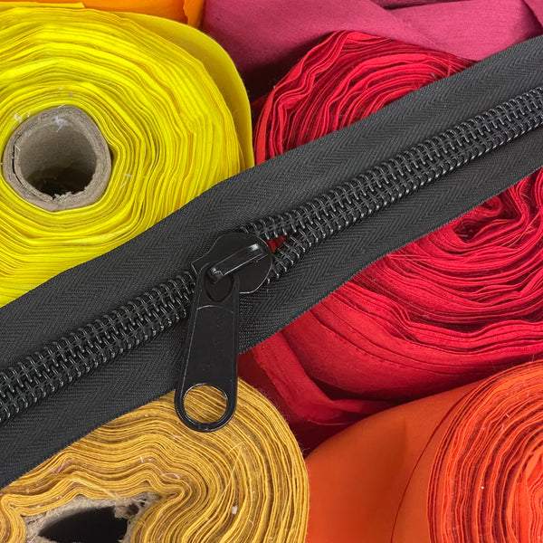 China Factory Plastic Drawstring Threader, Thread Drawstring Replacement  Tool, for Wool Yarn Ribbon Elastic Tape 580mm in bulk online 