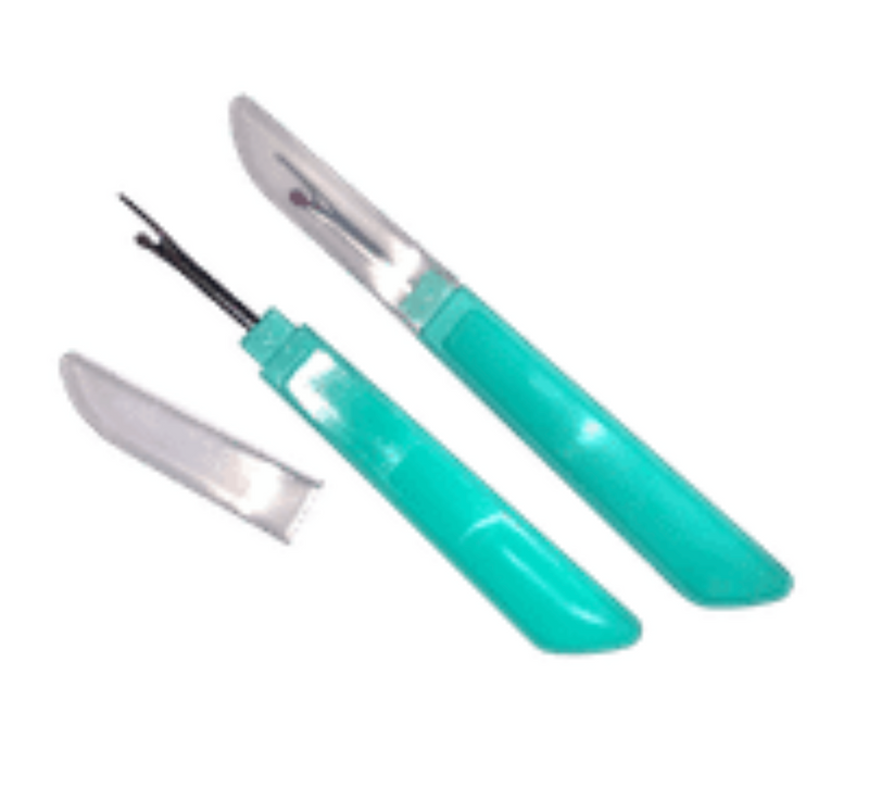 150SR Seam Ripper with plastic handle